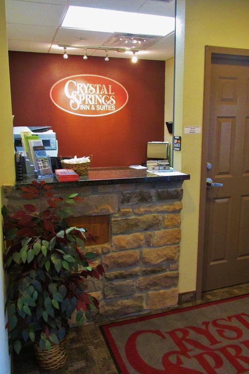 Crystal Springs Inn And Suites Towanda Экстерьер фото