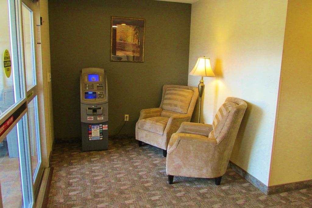 Crystal Springs Inn And Suites Towanda Экстерьер фото