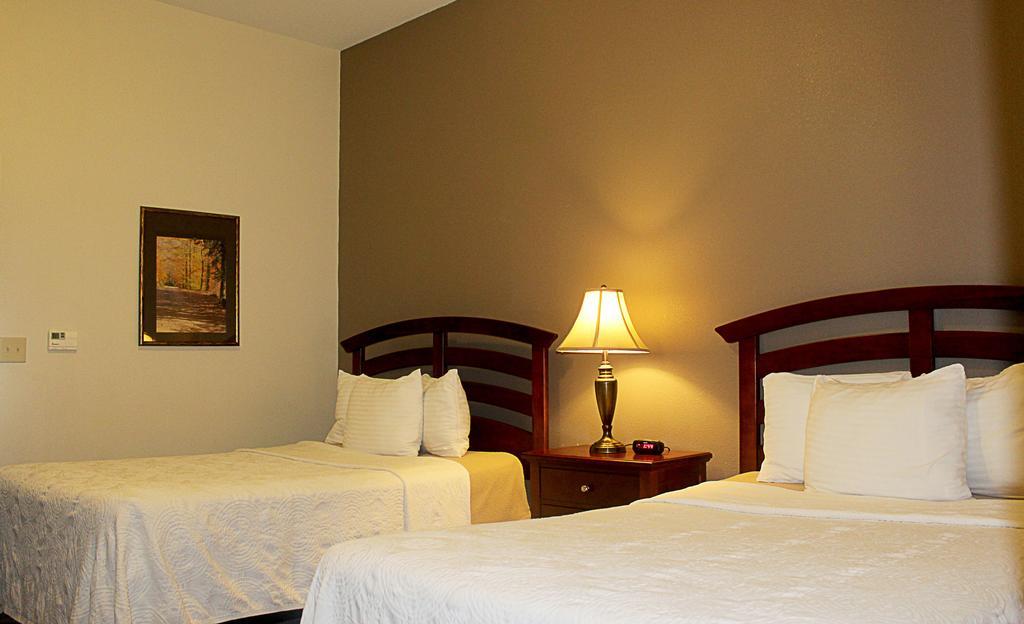 Crystal Springs Inn And Suites Towanda Экстерьер фото