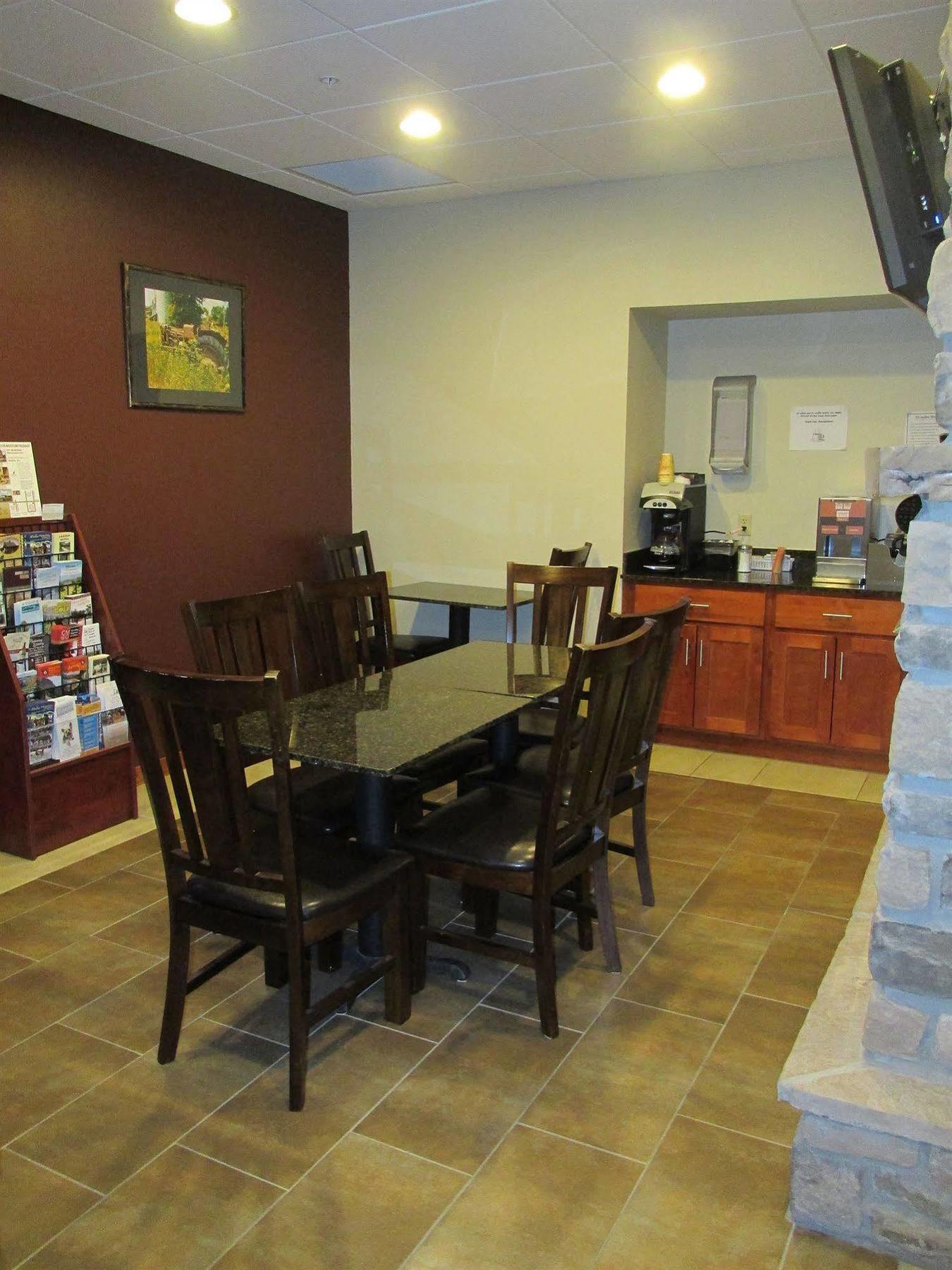 Crystal Springs Inn And Suites Towanda Экстерьер фото