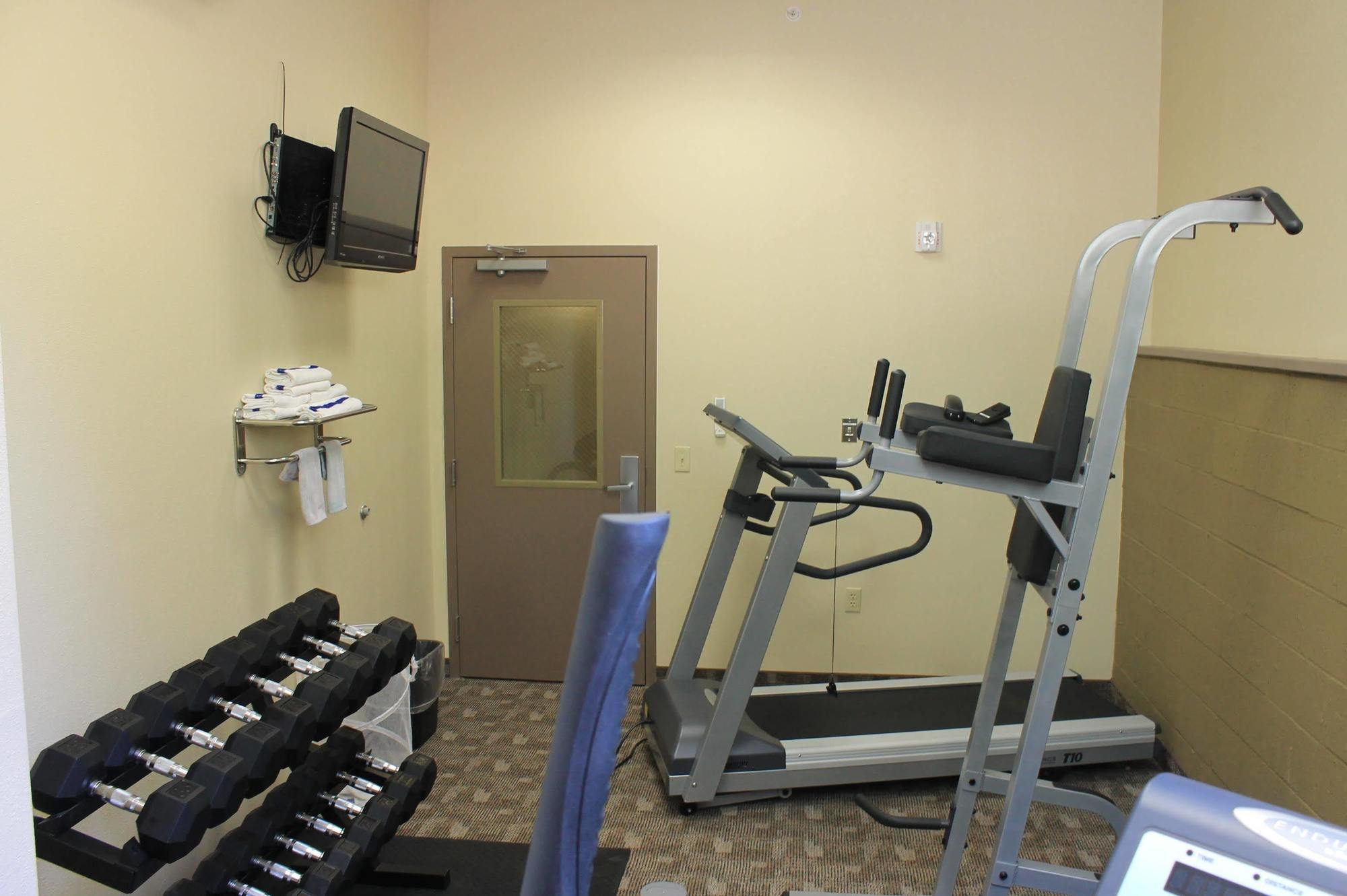 Crystal Springs Inn And Suites Towanda Экстерьер фото